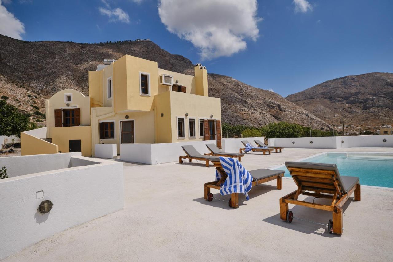 Private Villa Evgenia With Swimming Pool Períssa Extérieur photo